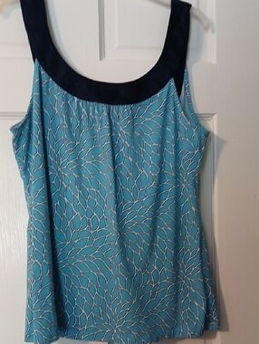 Ann Taylor Navy and Light Blue Tank